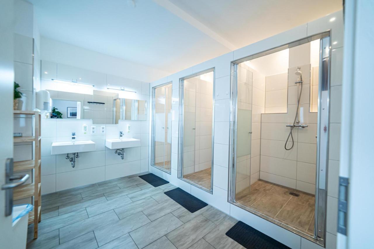 Full House - Shared Bath&kitchen Aparthotel Nürnberg